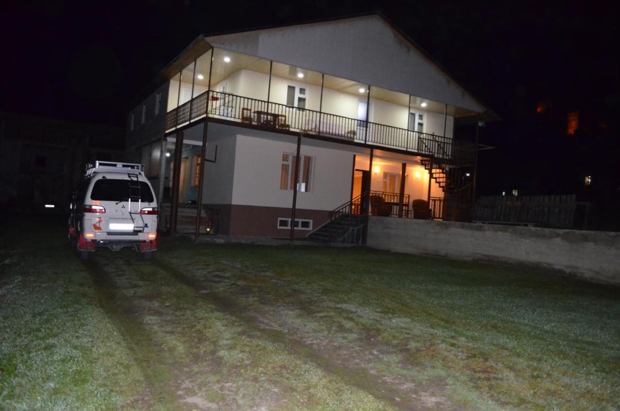Guesthouse Qarim Μέστια Εξωτερικό φωτογραφία