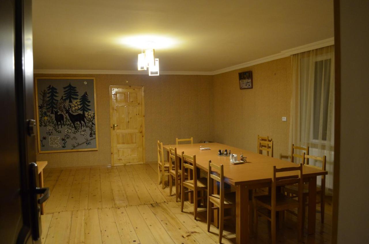 Guesthouse Qarim Μέστια Εξωτερικό φωτογραφία