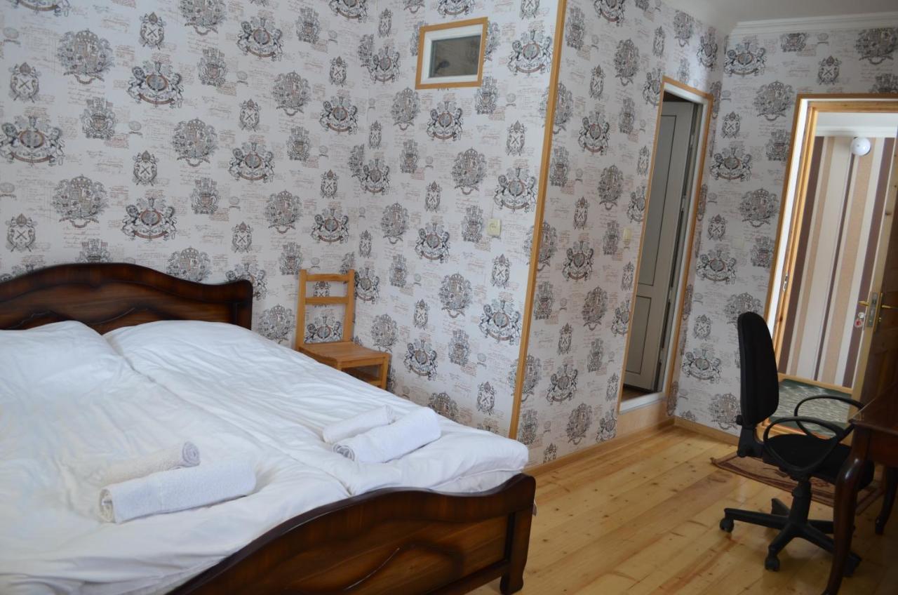 Guesthouse Qarim Μέστια Εξωτερικό φωτογραφία