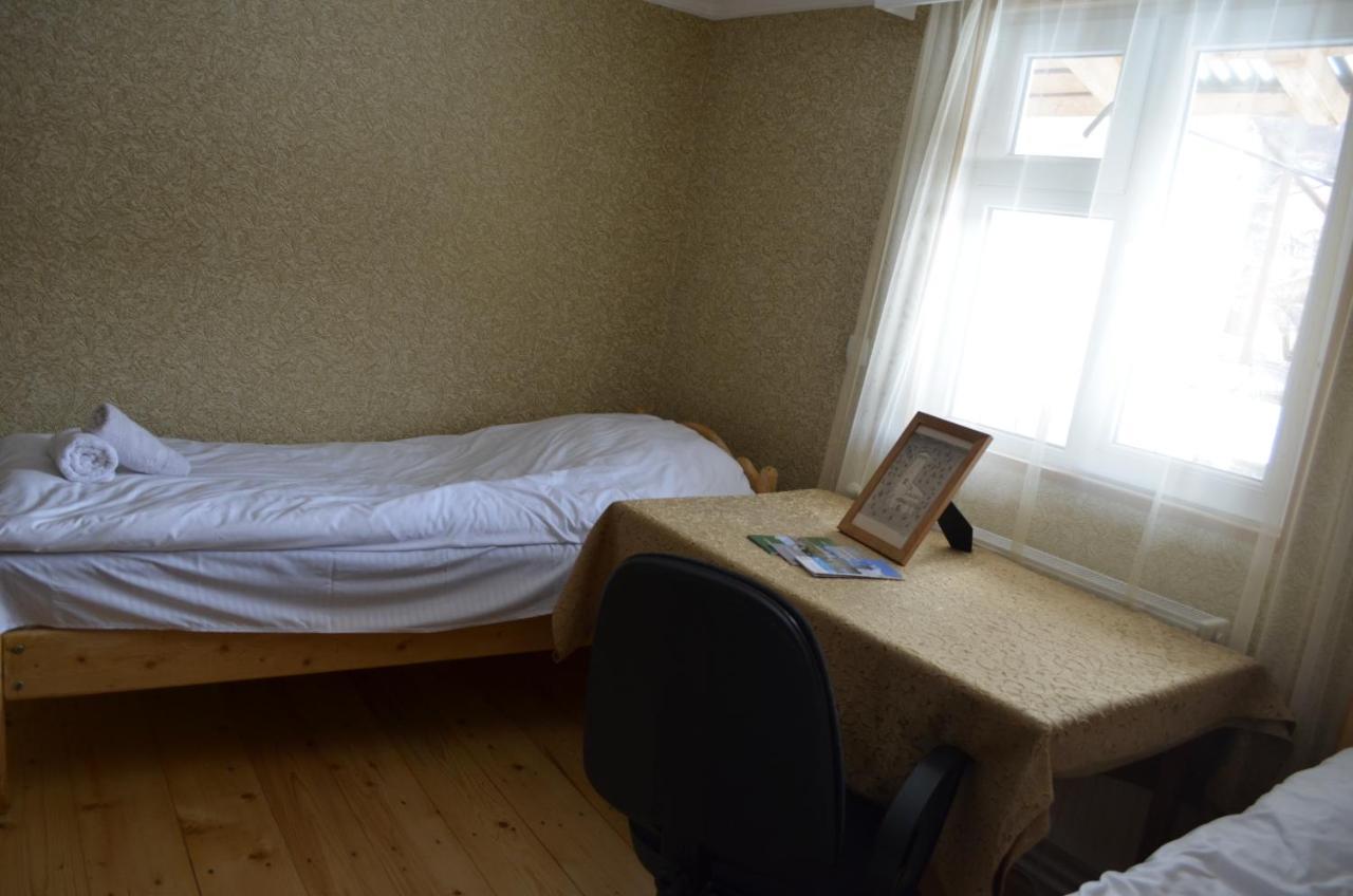 Guesthouse Qarim Μέστια Εξωτερικό φωτογραφία