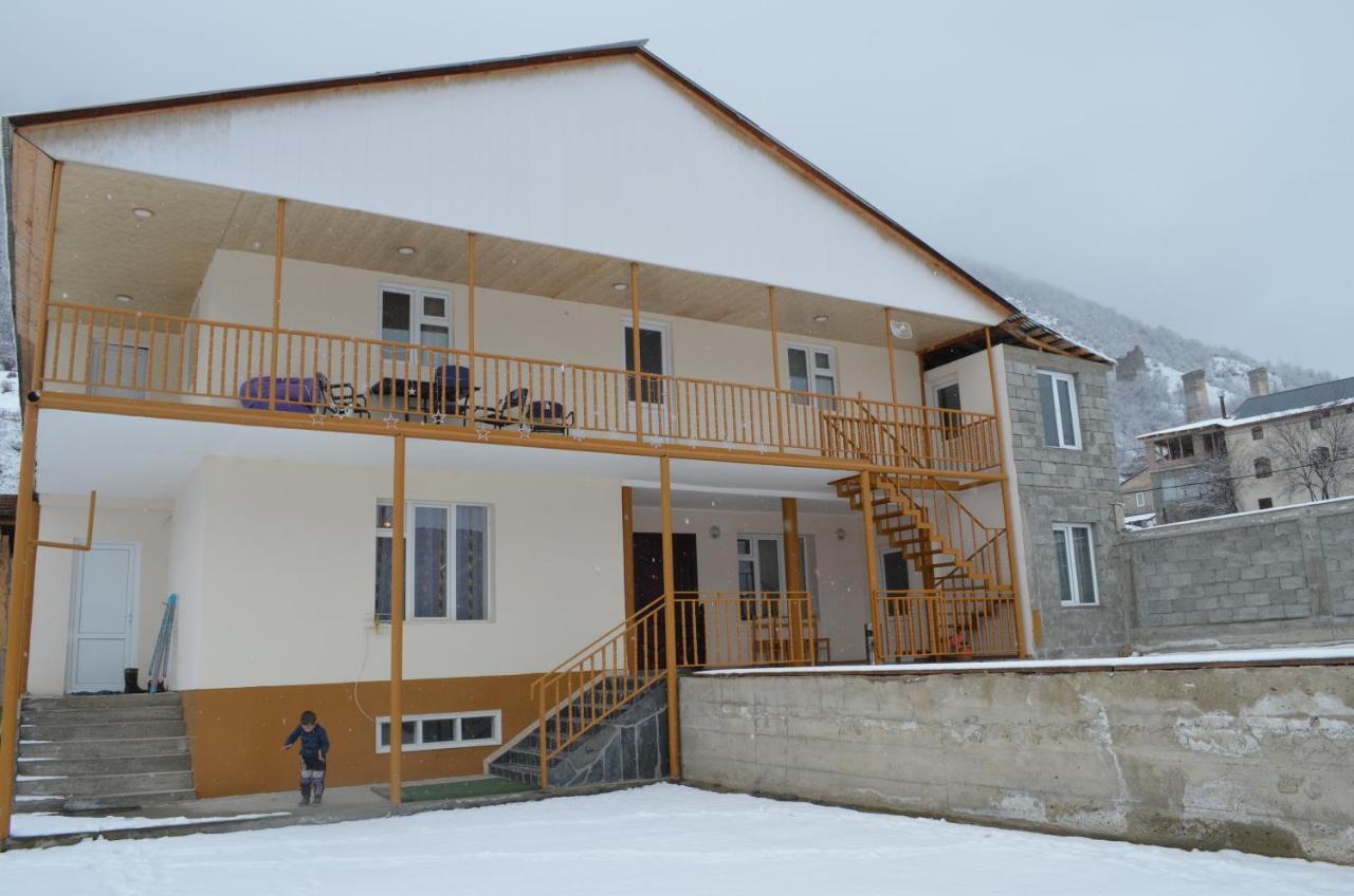 Guesthouse Qarim Μέστια Εξωτερικό φωτογραφία